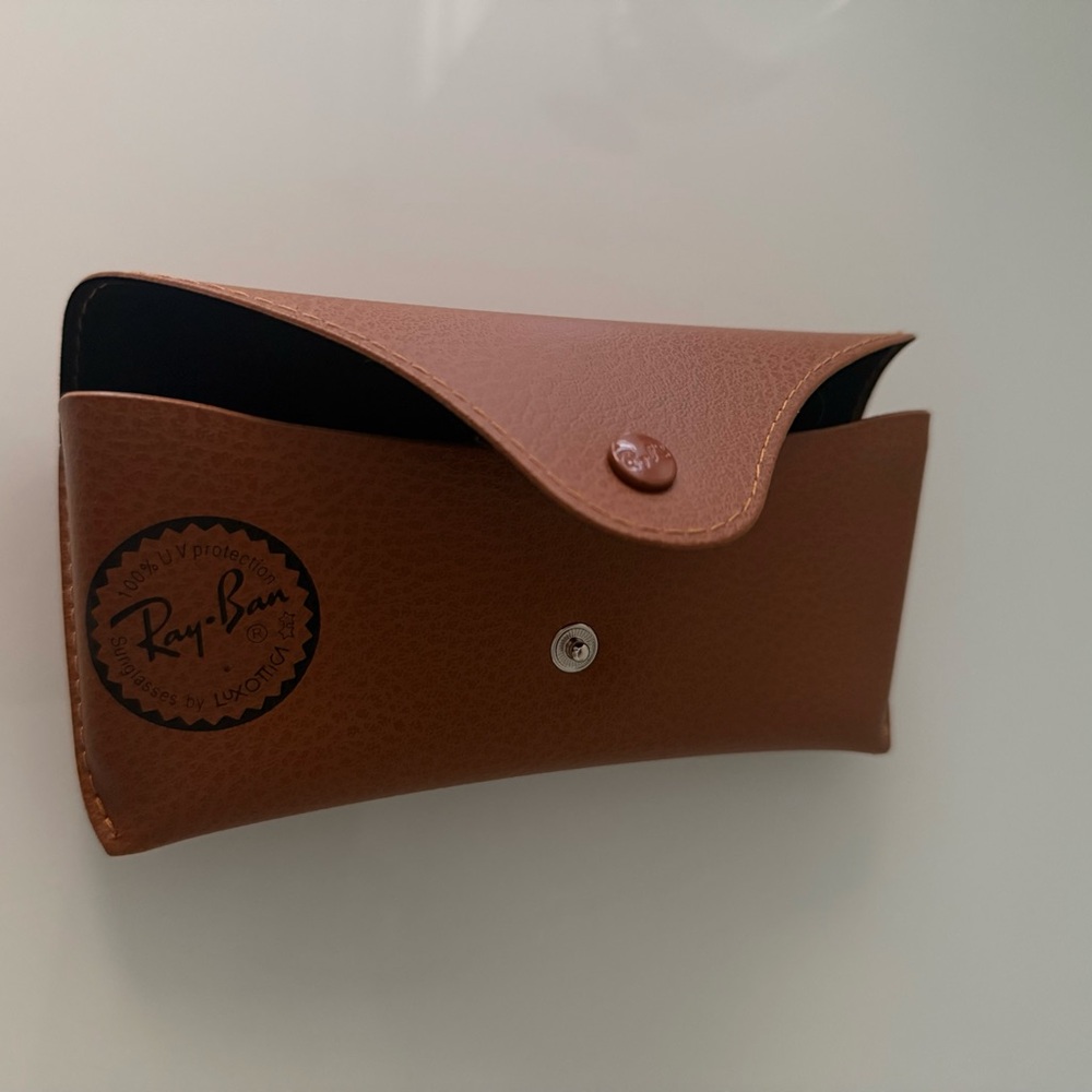 Ray-Ban Tan Leather Sunglasses Case